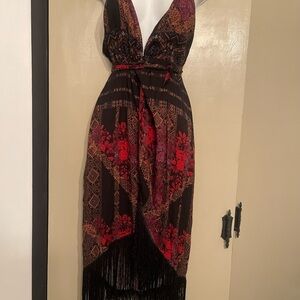 Kendall & Kylie Red and Black Plunge Sundress